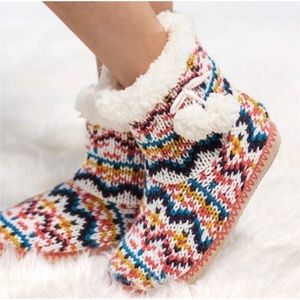 LAST1️⃣ Hand Knitted Women's Comfy Soft Faux Sherpa Lined Pom Slipper Boots